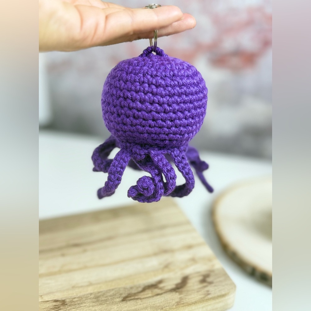 Handcrafted Jellyfish Purple Crochet Keychain - Picture 6 of 9